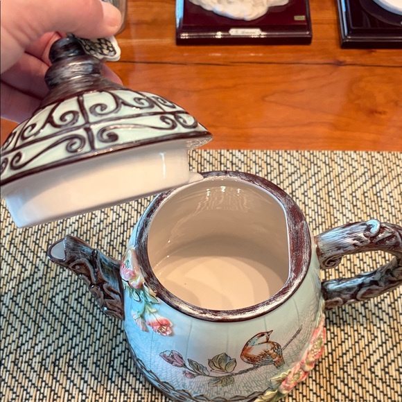 Fitz and Floyd Vintage Floral Teapot with Bird Design - Picture 2 of 14